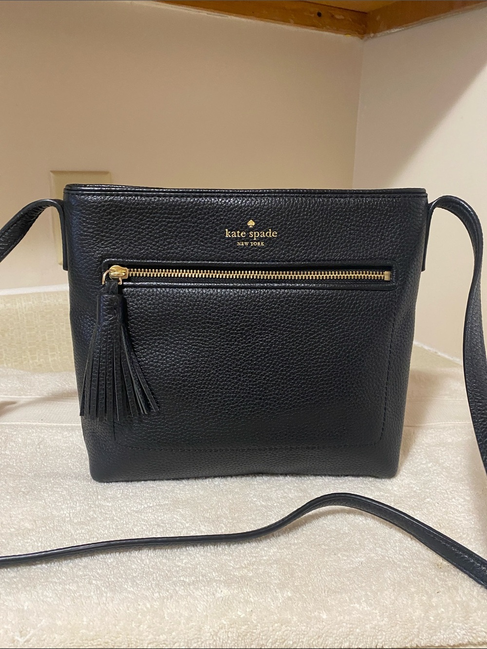 kate spade Black Pebbled Leather Tassel Crossbody Bag
